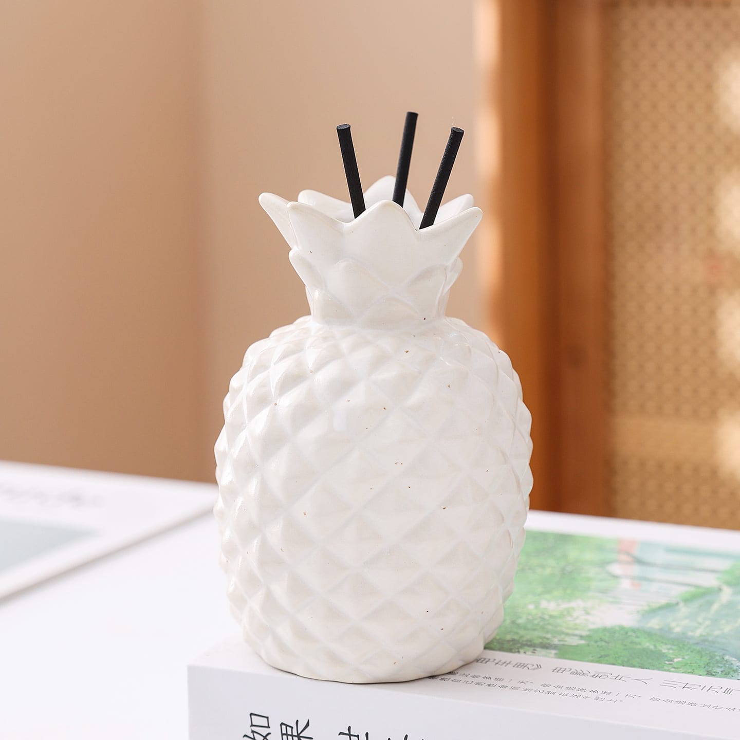 Pineapple Reed Diffuser for Living Room Bedroom Bathroom Home Décor 16.9oz/500ml